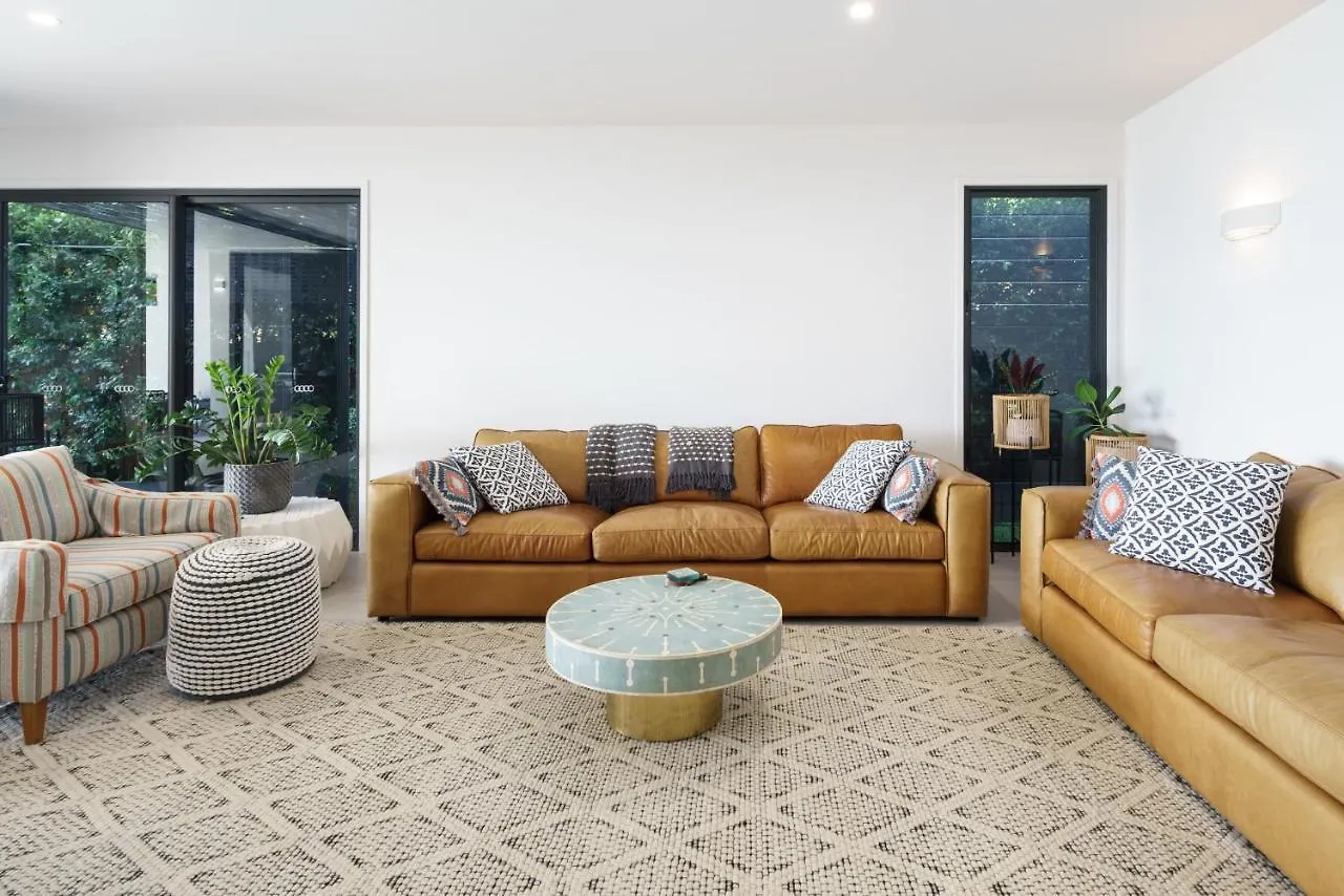 Moffat Beach Modern Oasis With Pool Caloundra 0*,  Ausztrália