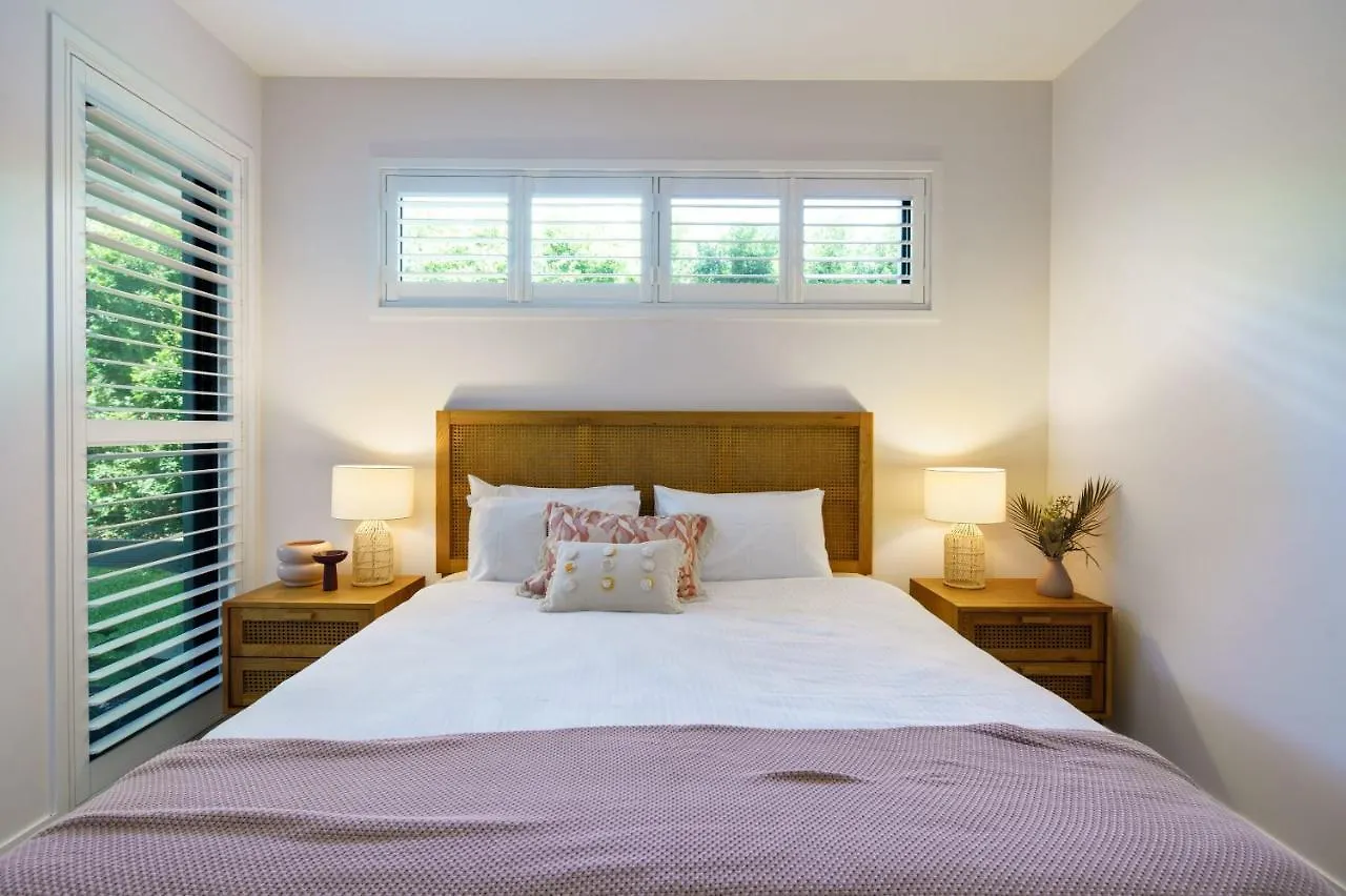 Moffat Beach Modern Oasis With Pool Caloundra Nyaraló
